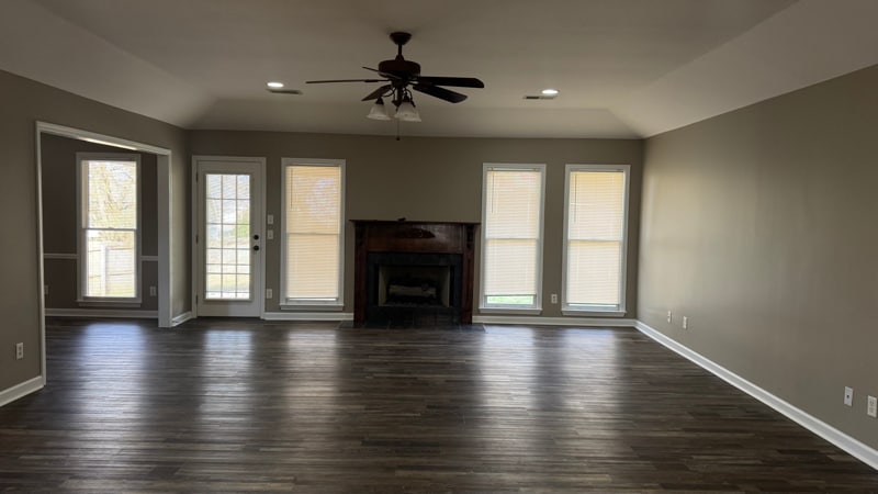 Building Photo - 350 Revere Rd