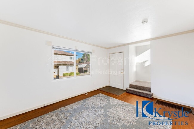 Building Photo - 155 W I St