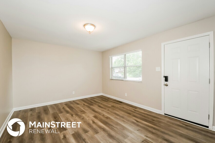 Building Photo - 1126 Airglades Dr