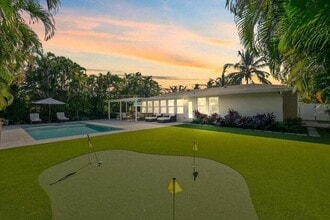 Building Photo - 221 NW 18th St