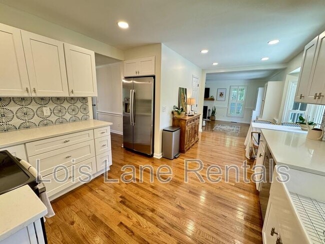 Building Photo - 978 Mooring Dr