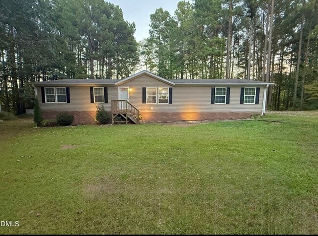 Primary Photo - 4918 Gov Broughton St