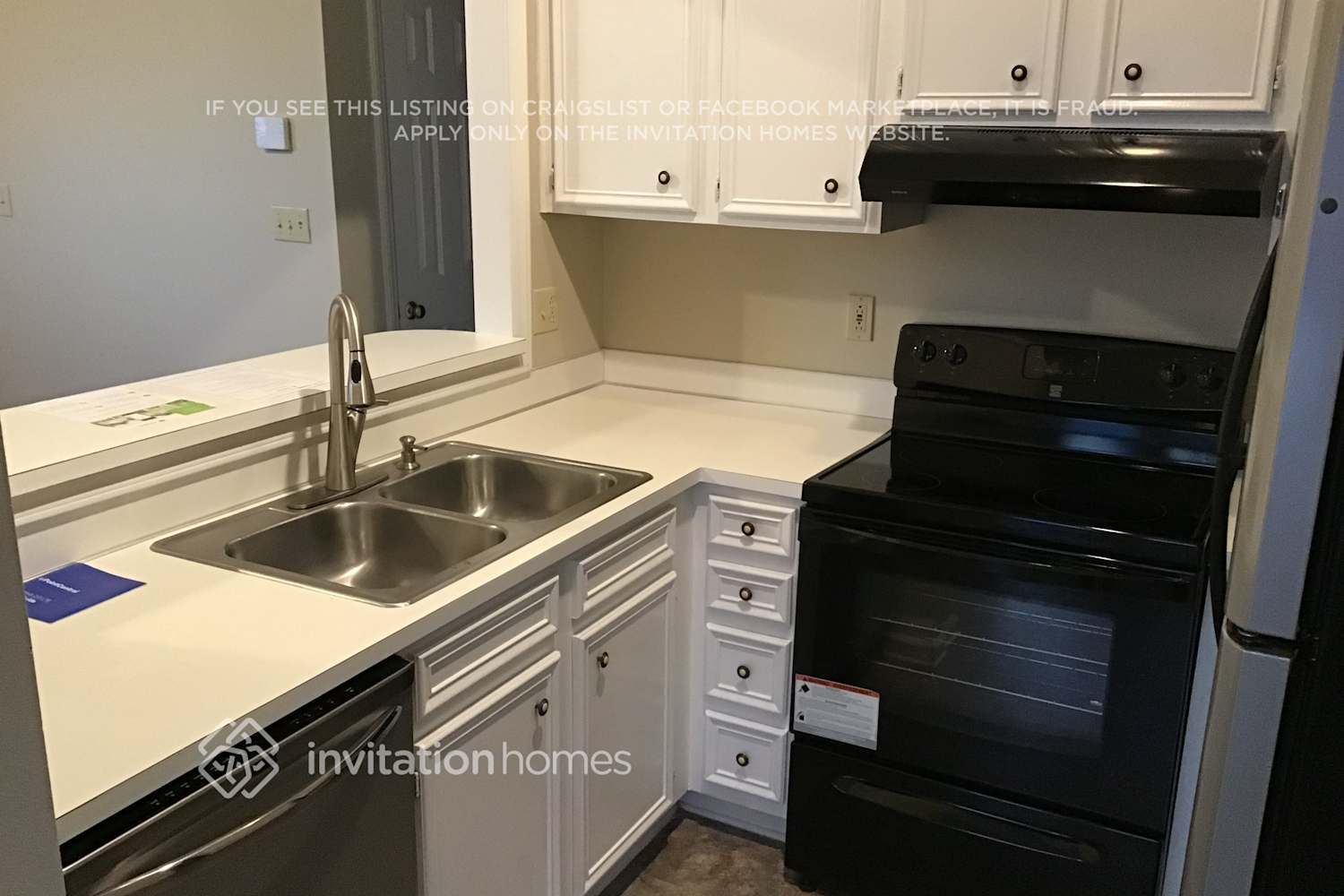 Building Photo - 4301 Emerald Ln