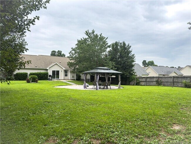 Building Photo - 290 Strike Eagle Dr