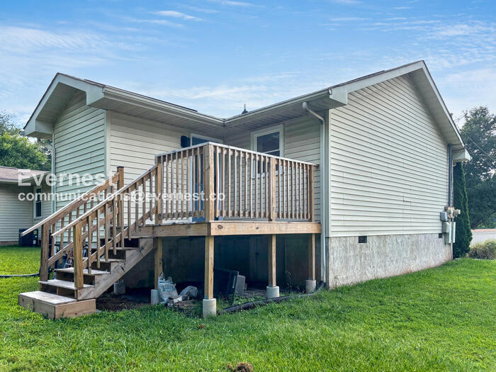 Building Photo - 5021 Bess Moore Rd