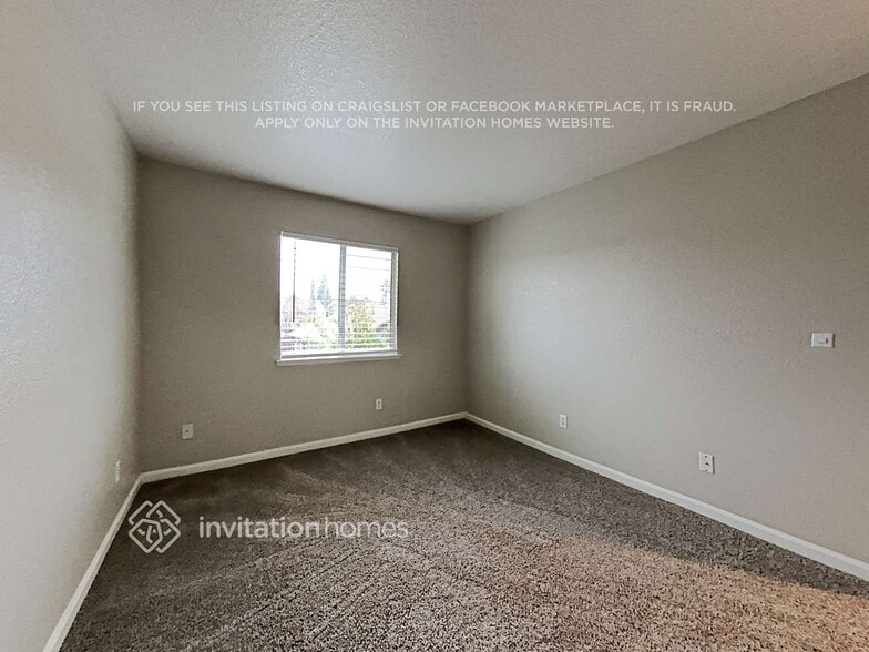 Building Photo - 6311 Surfbird Ln