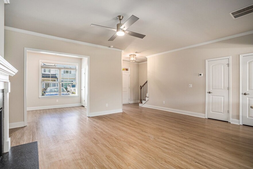 Building Photo - 7772 Fawn Cir