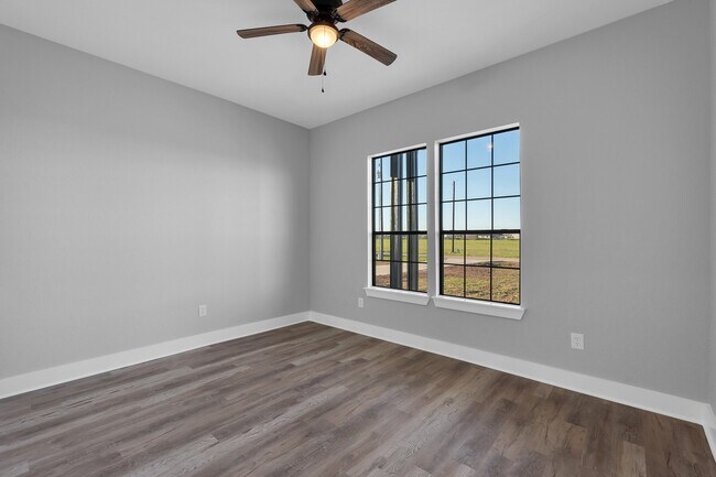 Building Photo - 519 Chuckwagon Trail