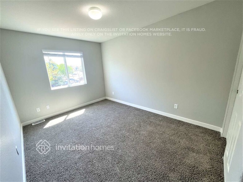 Building Photo - 4766 Andes St