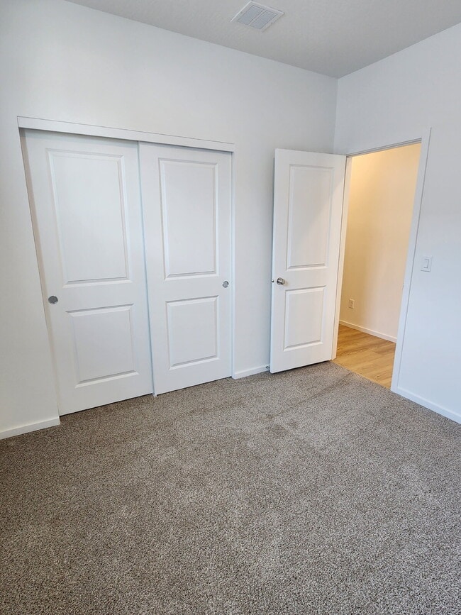 Building Photo - Brand New 3BR, 2BTH In Post Falls