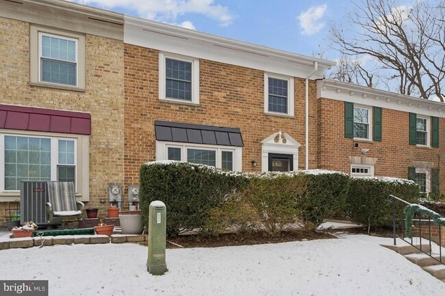 Building Photo - 9877 Whiskey Run