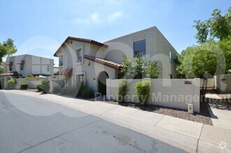 Building Photo - 1817 E Hayward Ave