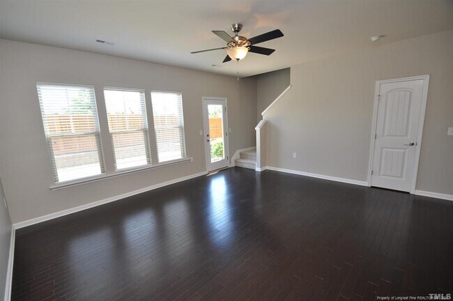 Building Photo - 209 Brier Crossings Loop