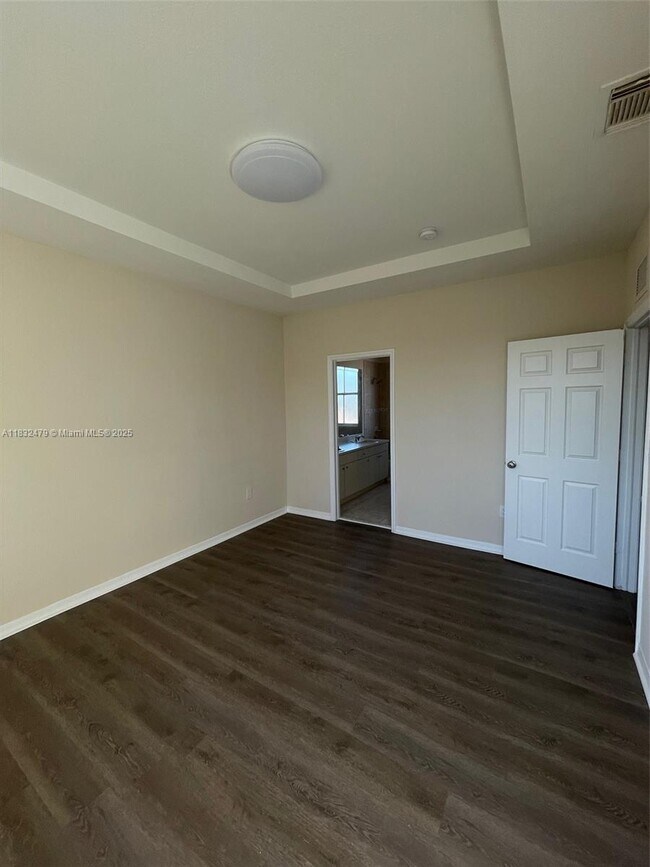 Building Photo - 13850 SW 274th Terrace