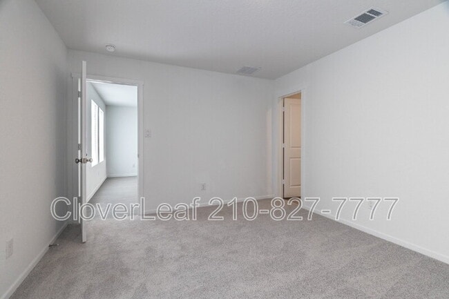 Building Photo - 506 Sarah Wy