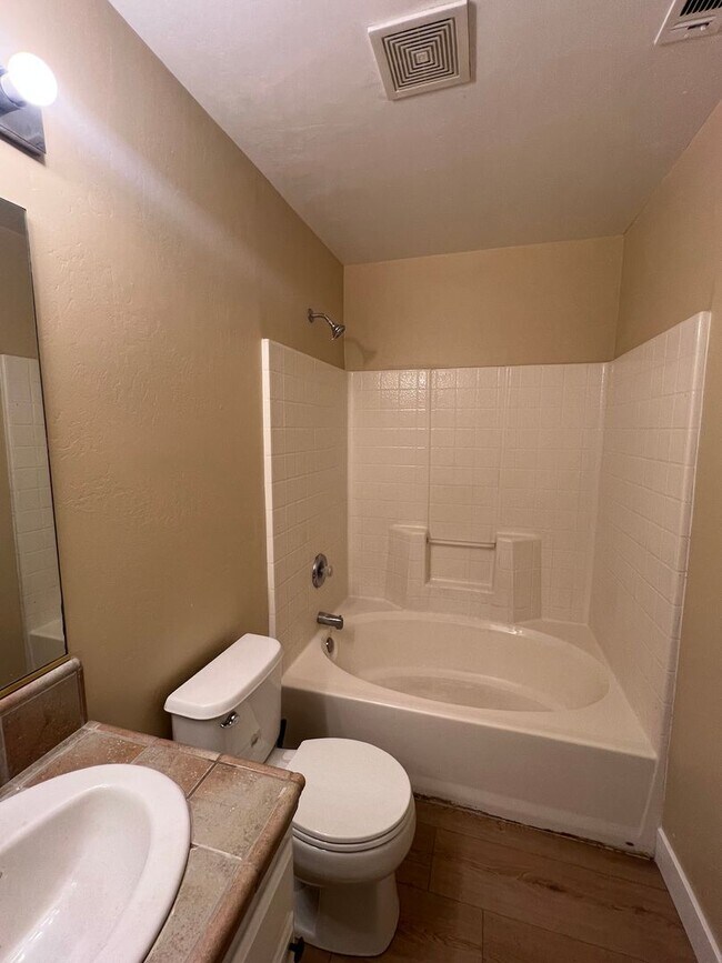 Building Photo - 4205 Serene Oak Dr