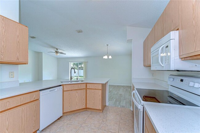 Building Photo - 18303 Elmhurst Ln