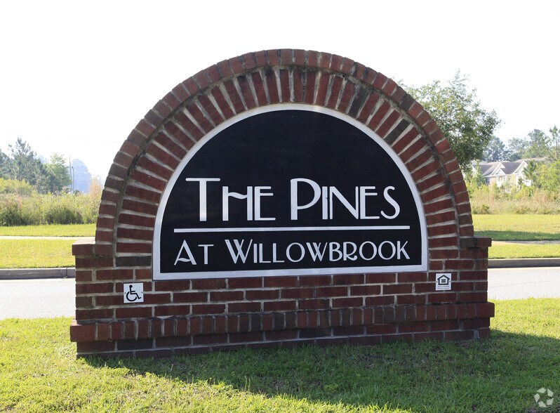 Building Photo - The Pines at Willowbrook