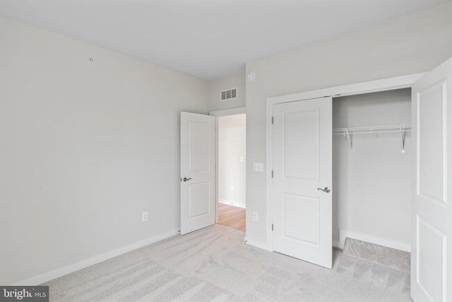 Building Photo - 2152 Glacier Rd