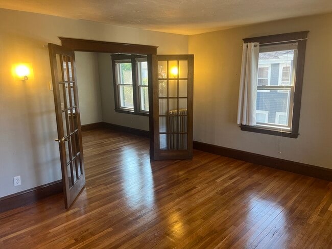 Building Photo - 16 Eddy St