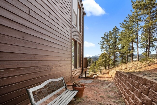 Building Photo - Beautiful Unit on Greenway for rent!
