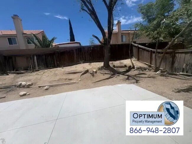 Building Photo - Charming 3-bedroom, 2-bathroom two-story home