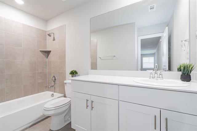 Building Photo - 173 Lisa Ln