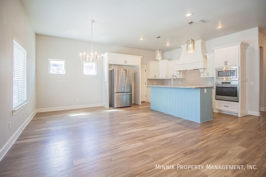 Building Photo - 3507 133rd St