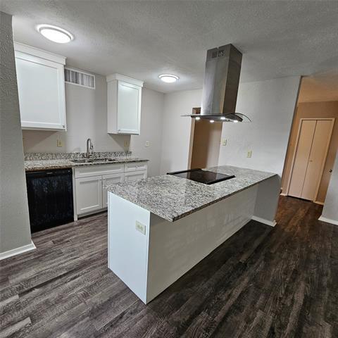 Building Photo - 3937 O'Hare Dr