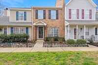 Building Photo - 8289 Golf Ridge Dr