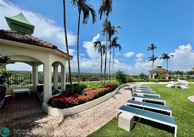 Building Photo - 610 W Las Olas Blvd