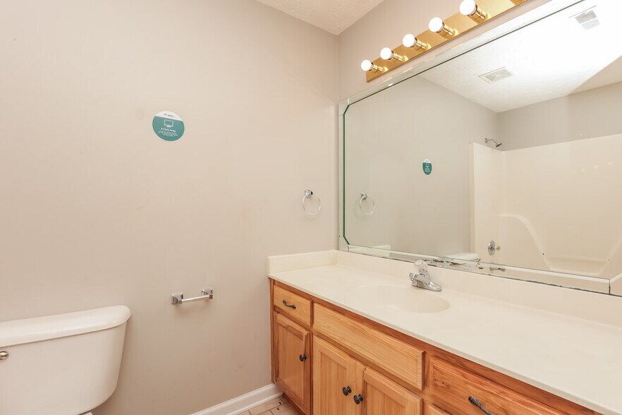 Building Photo - 7014 Westfork Dr