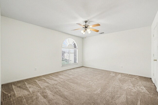 Building Photo - 5506 San Marino Dr