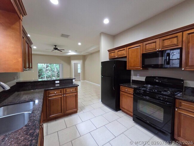 Building Photo - 4204 Coquina Winds Way