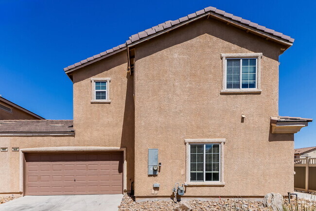 Building Photo - 978 Wembly Hills Pl