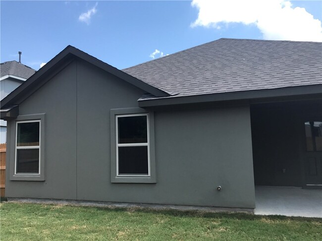 Building Photo - 1441 Hamiltons Wy