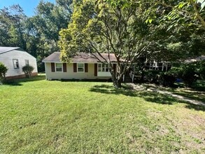 Building Photo - 4220 Fayette Cir