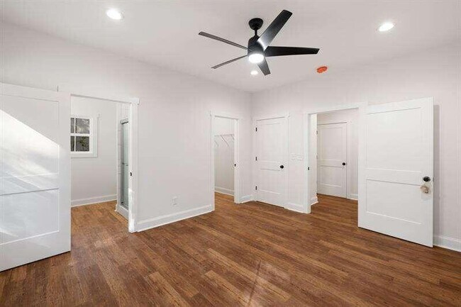 Building Photo - 2275 Hwy 19 N