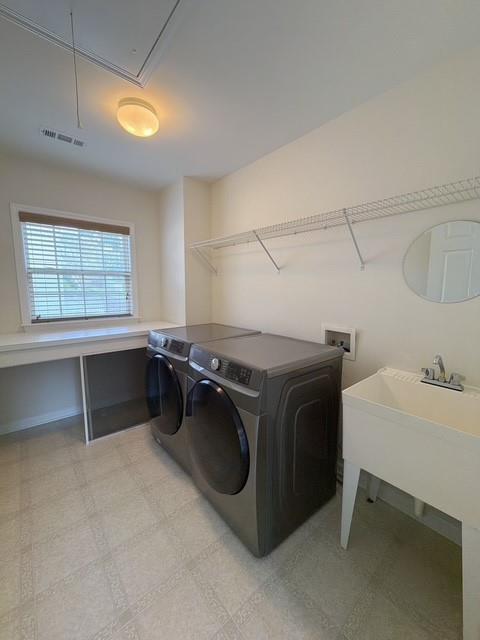 Building Photo - 1805 Montcliff Dr