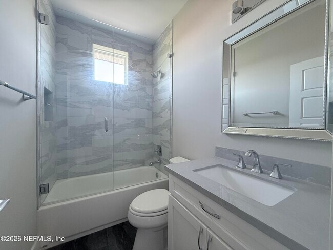 Building Photo - 161 Paradise Valley Dr