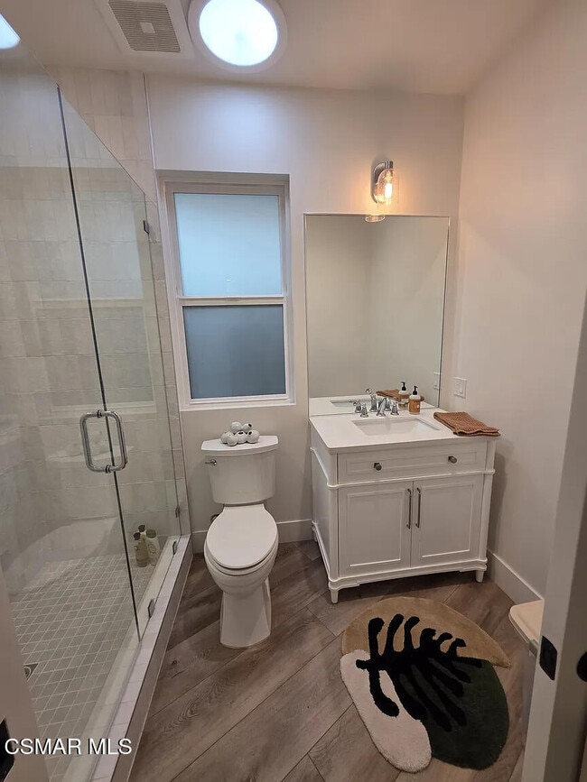 Building Photo - 2796 N Dalenhurst Pl