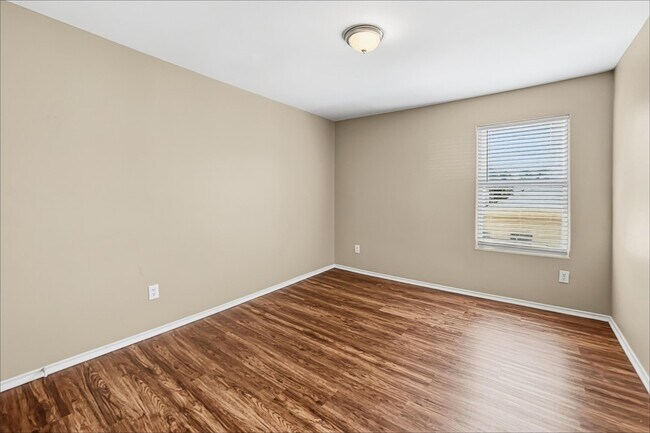 Building Photo - 503 Pine Cluster Ct