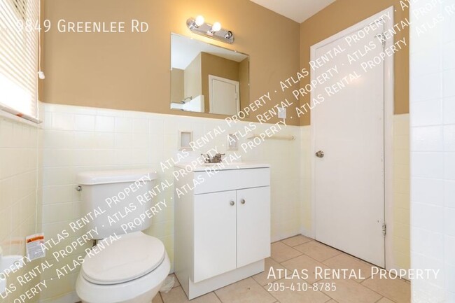 Building Photo - 9849 Greenlee Rd