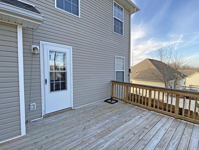 Building Photo - 3147 Holly Point