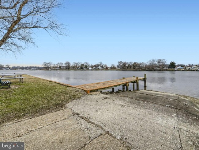 Building Photo - 107 Bayside Dr