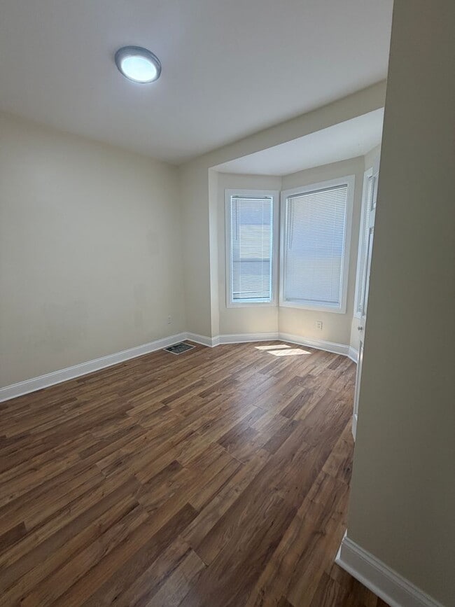 Building Photo - 451 W Bringhurst St