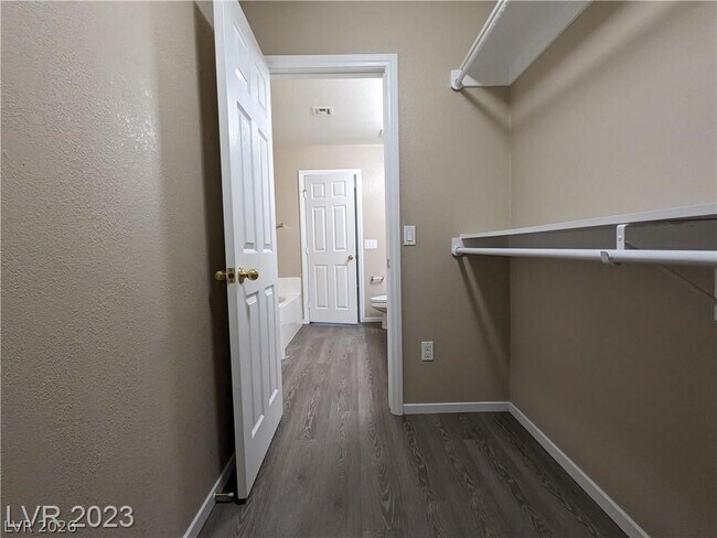 Building Photo - 6298 W Levi Ave