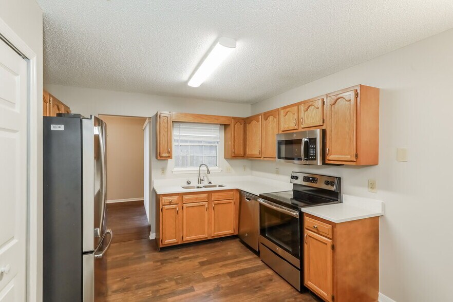 Building Photo - 10750 Orchard Walk Pl W