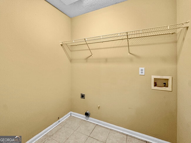 Building Photo - 10761 Tara Village Way