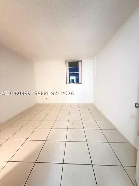 Building Photo - 4550 NW 9th St